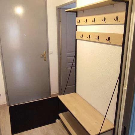 Joli T2 + Coin Montagne + Garage Appartement Briançon Buitenkant foto