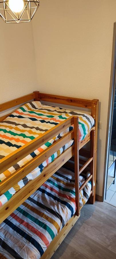 Joli T2 + Coin Montagne + Garage Appartement Briançon Buitenkant foto